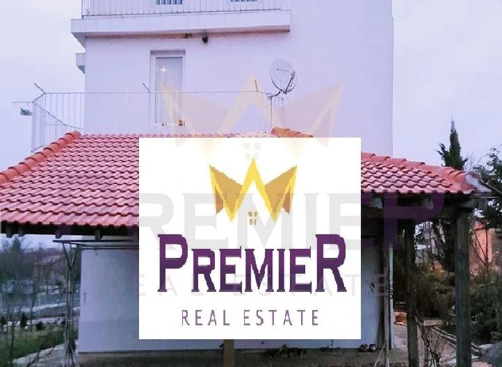 Къща в село Левски -  - снимка 7 - Имоти Премиер