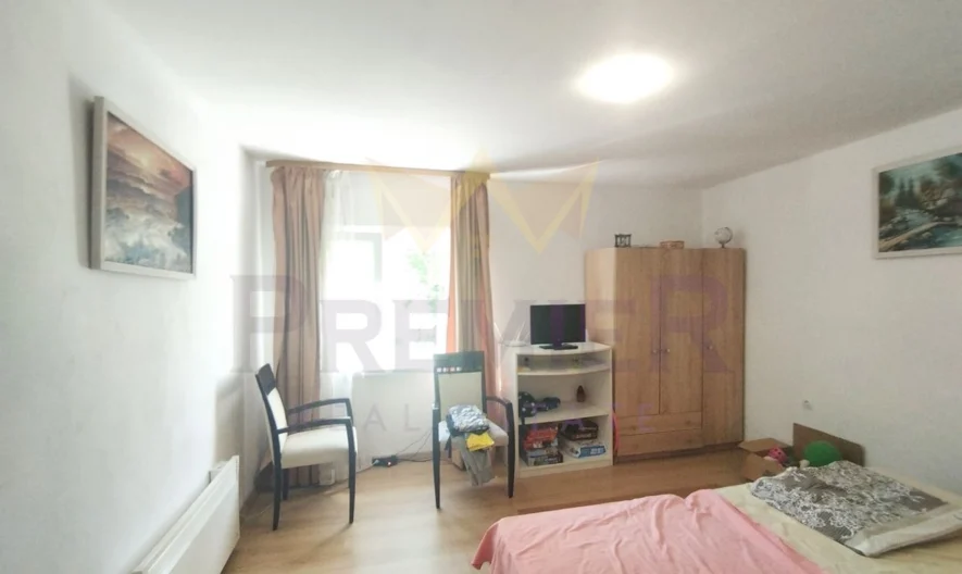 Къща в село Орлова могила ! - - снимка 18 - Имоти Премиер