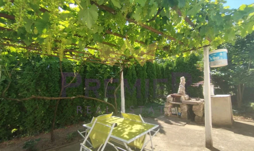 Къща в село Орлова могила ! - - снимка 24 - Имоти Премиер