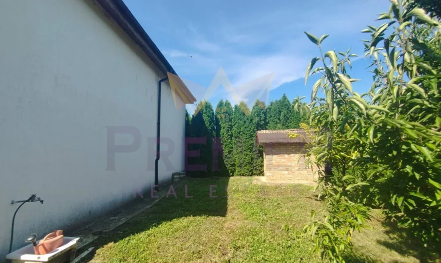 Къща в село Орлова могила ! -  - снимка 9 - Имоти Премиер