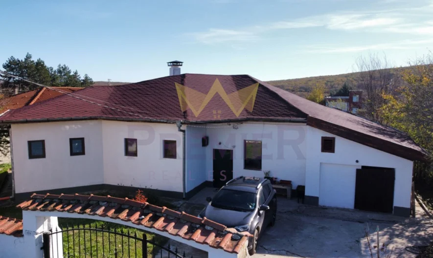 Къща в село Юнец -  - снимка 23 - Имоти Премиер