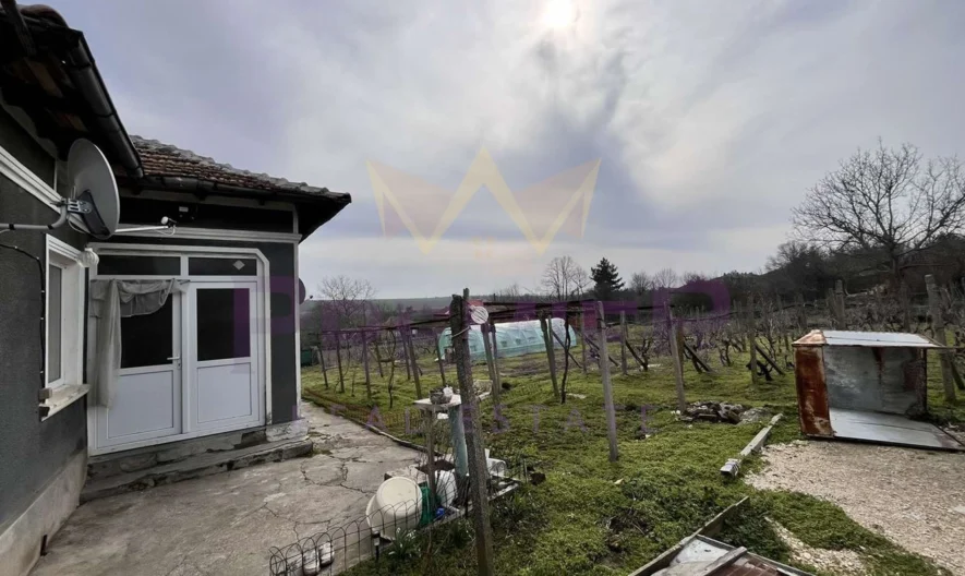 Къща в село Житен -  - снимка 1 - Имоти Премиер