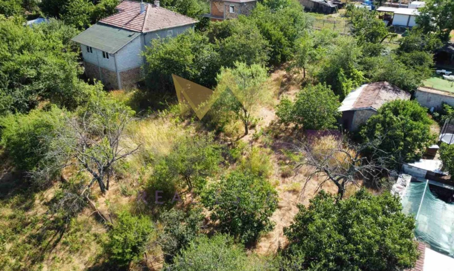 Къща в село Звездица -  - снимка 4 - Имоти Премиер