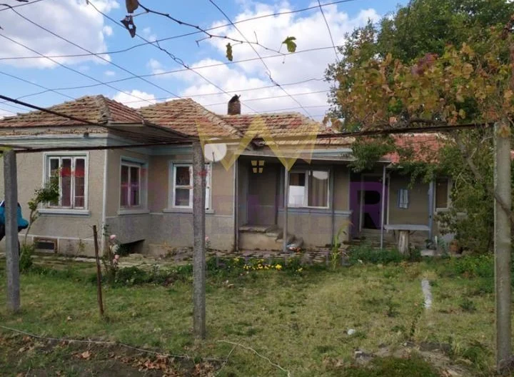 Къща в с.Момчилово, обл.Варна -  - снимка 4 - Имоти Премиер