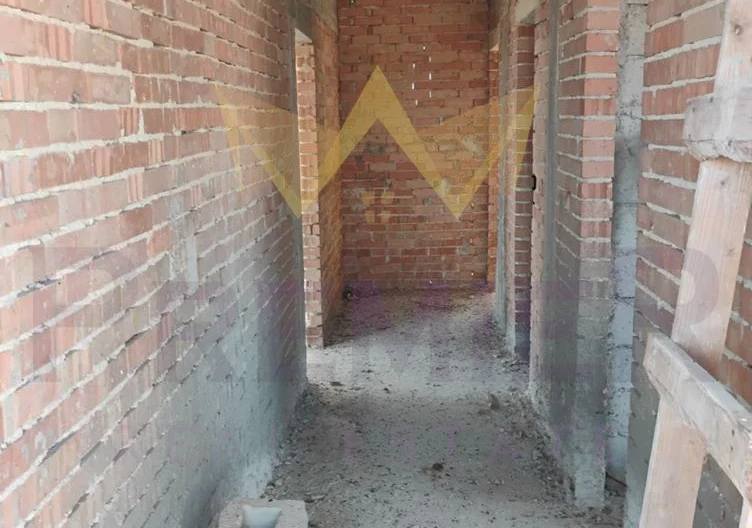 Къща в с.Ново Оряхово -  - снимка 4 - Имоти Премиер