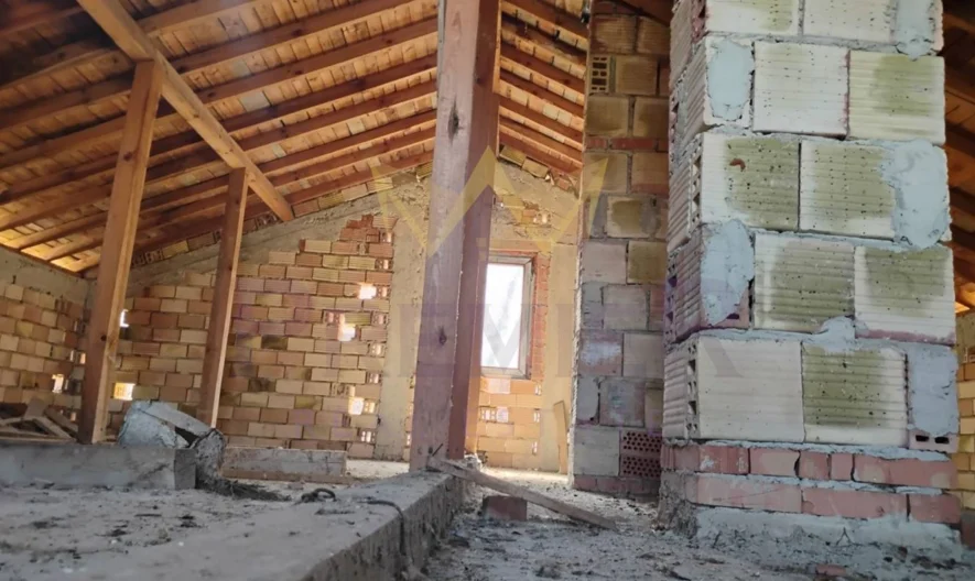 Къща в с.Ново Оряхово -  - снимка 4 - Имоти Премиер