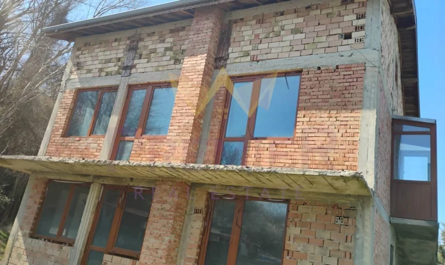 Къща в с.Ново Оряхово -  - снимка 8 - Имоти Премиер