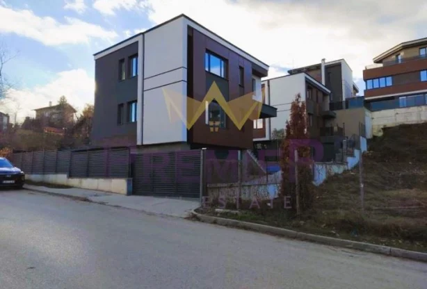 Агенция за недвижими имоти - Имоти Премиер - имот - 1022679, Цена: 500000 EUR