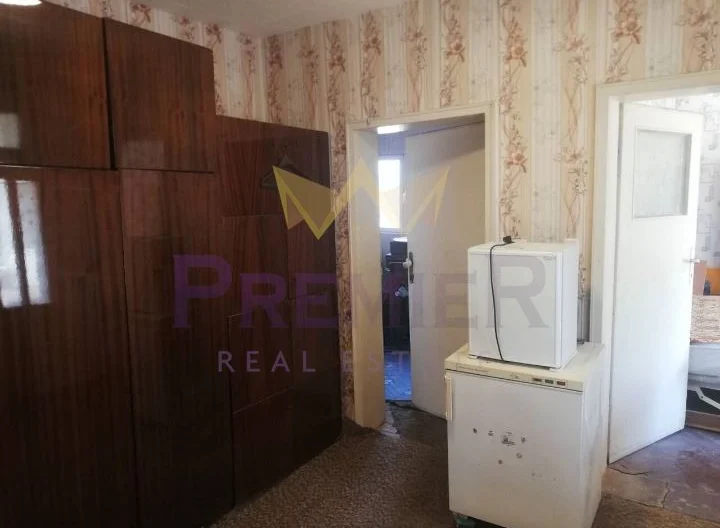 Къща в с.Разделна - - снимка 14 - Имоти Премиер