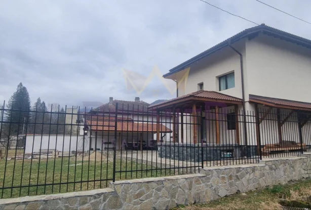 Агенция за недвижими имоти - Имоти Премиер - имот - 840640, Цена: 320000 EUR