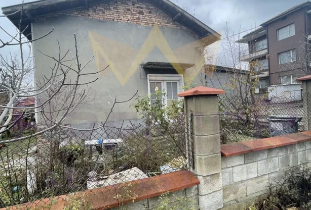 Агенция за недвижими имоти - Имоти Премиер - имот - 1076492, Цена: 93000 EUR