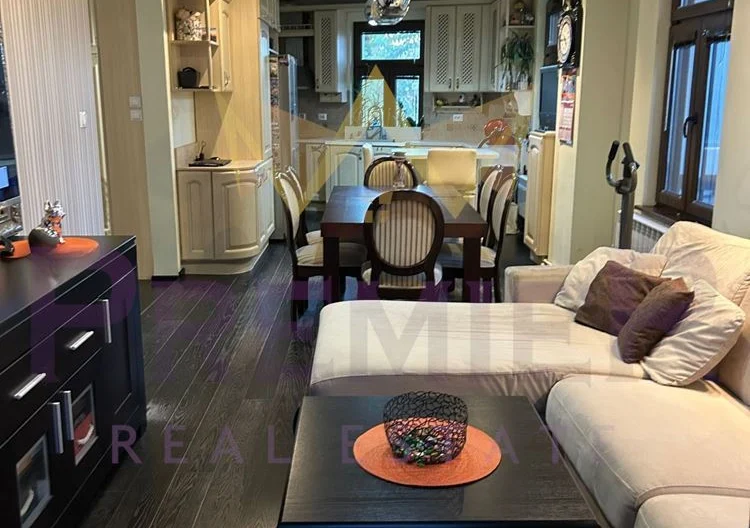 Къща в Стария град -  - снимка 3 - Имоти Премиер