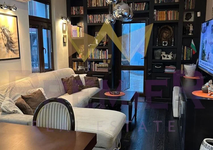 Къща в Стария град -  - снимка 4 - Имоти Премиер