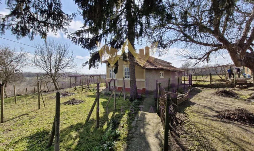 Къща в с.Житен -  - снимка 1 - Имоти Премиер