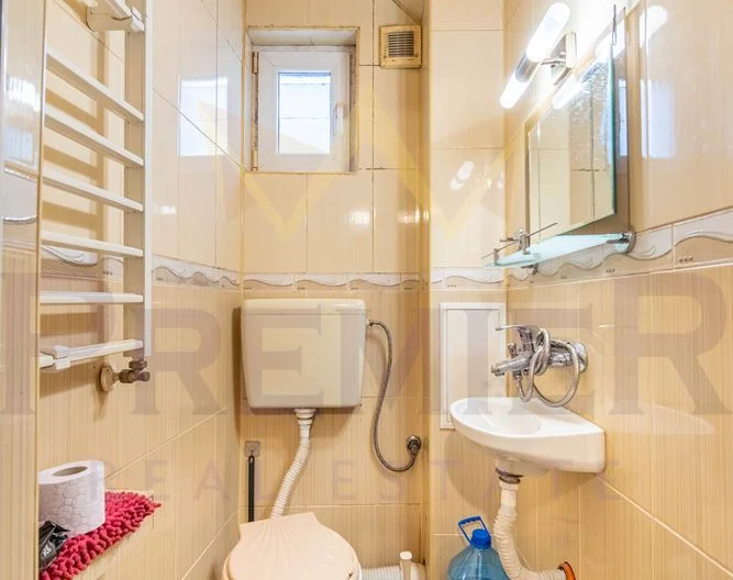 Къща в Тополи - - снимка 24 - Имоти Премиер