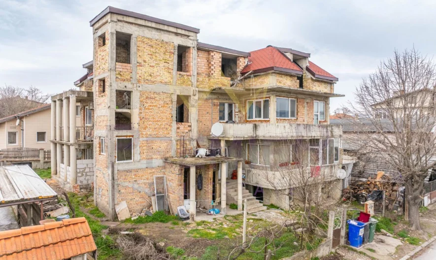 Къща в Тополи - - снимка 4 - Имоти Премиер