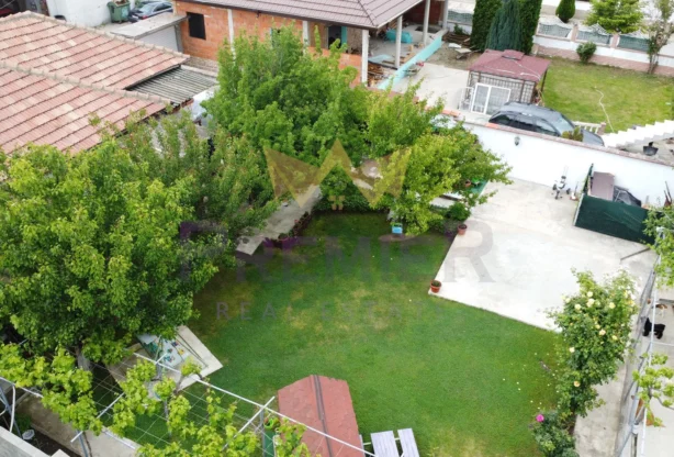 Агенция за недвижими имоти - Имоти Премиер - имот - 1025783, Цена: 160000 EUR