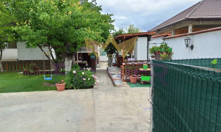 Къща в центъра на град Девня -  - снимка 11 - Имоти Премиер