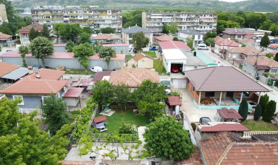 Агенция за недвижими имоти - Имоти Премиер - имот - 1025783, Цена: 160000 EUR