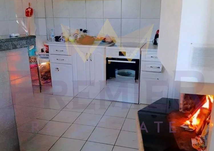 Къща във в.з. Панчарево -  - снимка 14 - Имоти Премиер