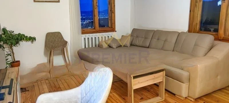 Къща във в.з. Панчарево -  - снимка 2 - Имоти Премиер