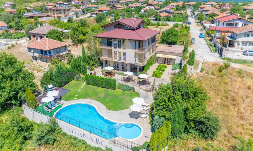 Къща за гости в с. Аспарухово - - снимка 1 - Имоти Премиер