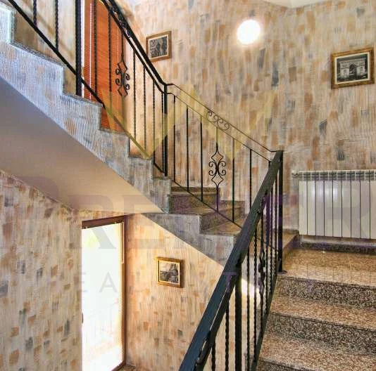 Къща за гости в с. Аспарухово - - снимка 10 - Имоти Премиер