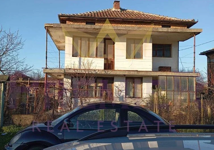 къща за продажба, разположена в област Варна, гр. Долни чифлик -  - снимка 1 - Имоти Премиер