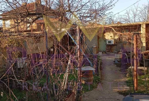 Агенция за недвижими имоти - Имоти Премиер - имот - 1191190, Цена: 135000 EUR