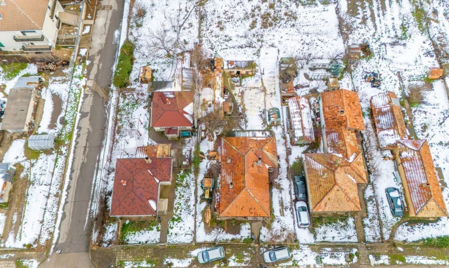 Къща за продажба в Генерал Тошево -  - снимка 2 - Имоти Премиер