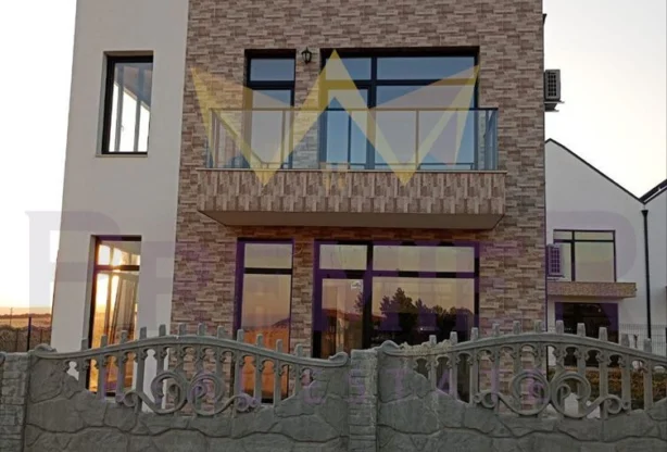 Агенция за недвижими имоти - Имоти Премиер - имот - 1092971, Цена: 210000 EUR