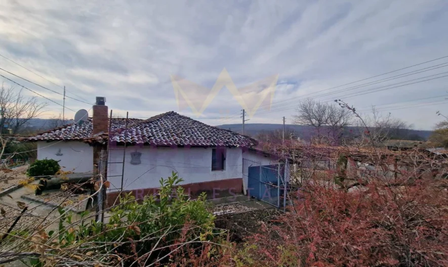 Къщи  в село Одринци! -  - снимка 2 - Имоти Премиер