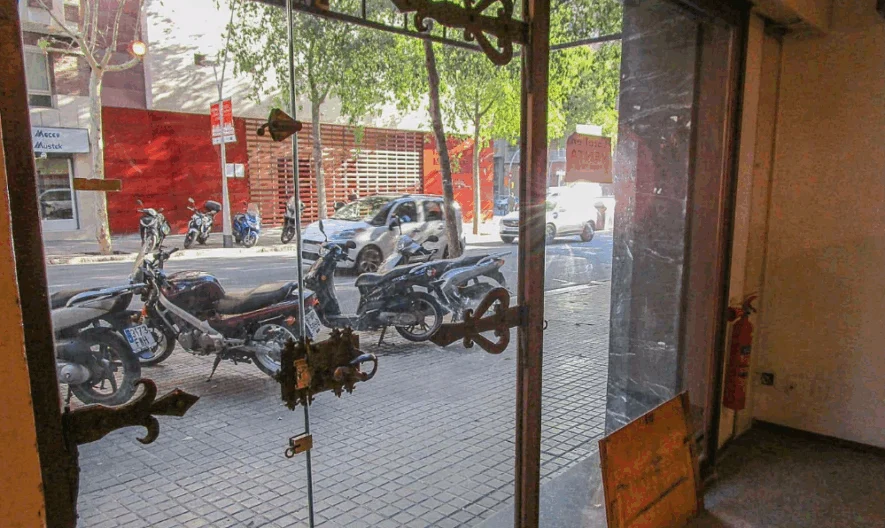 Kereskedelmi ingatlan Eixample negyedben, Barcelonában -  - snimka 1 - Imoti Premier