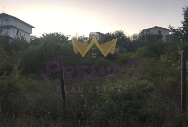 Код на имот: 1042661, Площ: 682 м<sup>2</sup> кв.м, Имоти Премиер - Цена: 85000 EUR