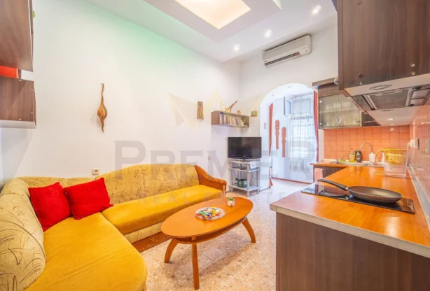 Код на имот: 1072143, Площ: 39 м<sup>2</sup> кв.м, Имоти Премиер - Цена: 135000 EUR