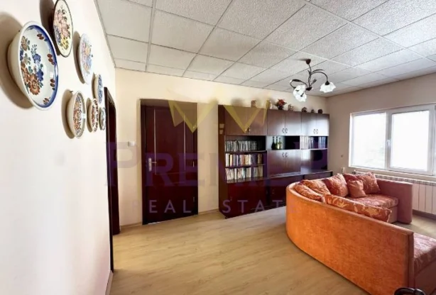 Код на имот: 1164013, Площ: 206 м<sup>2</sup> кв.м, Имоти Премиер - Цена: 230000 EUR