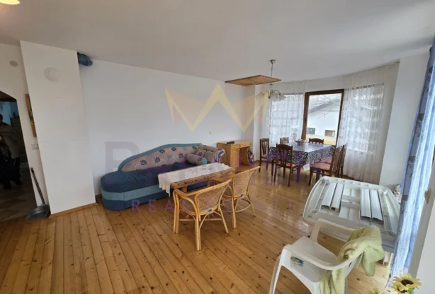 Код на имот: 1172191, Площ: 295 м<sup>2</sup> кв.м, Имоти Премиер - Цена: 260000 EUR