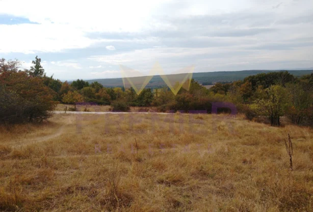 Код на имот: 700033, Площ: 505 м<sup>2</sup> кв.м, Имоти Премиер - Цена: 52000 EUR