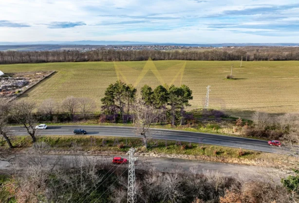 Код на имот: 965264, Площ: 5130 м<sup>2</sup> кв.м, Имоти Премиер - Цена: 179550 EUR