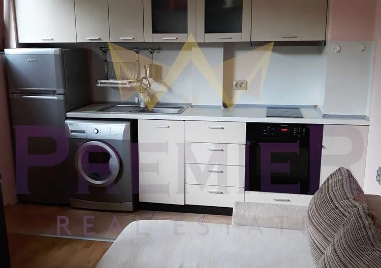 КОМПАКТЕН ДВУСТАЕН АПАРТАМЕНТ С ПАРКОМЯСТО - - снимка 2 - Имоти Премиер