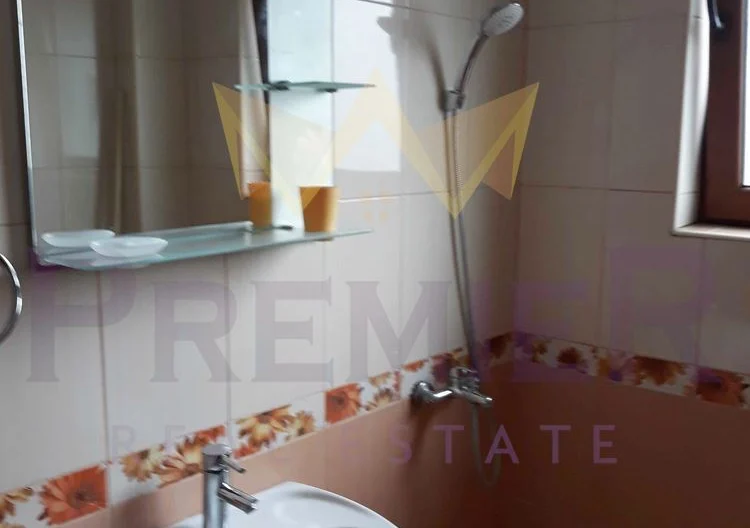 КОМПАКТЕН ДВУСТАЕН АПАРТАМЕНТ С ПАРКОМЯСТО - - снимка 9 - Имоти Премиер