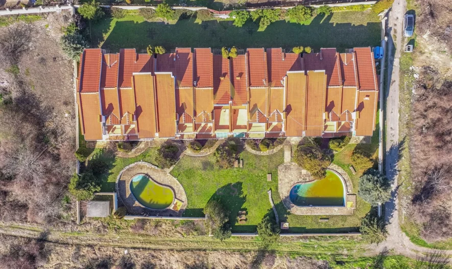 Комплекс от къщи - - снимка 20 - Имоти Премиер