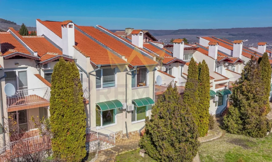 Комплекс от къщи - - снимка 24 - Имоти Премиер