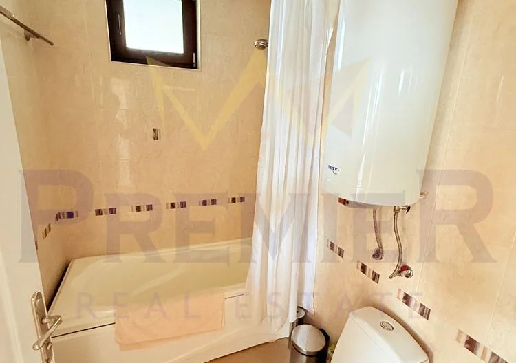 Kétszintes háromszobás lakás a Bay View Villas komplexumban, Kosharitsa – Napospart közelében -  - snimka 9 - Imoti Premier