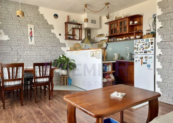 Kétszobás apartman a tenger és a tengerparti sétány közelében – Vasziliko negyed, Cárevo -  - snimka 3 - Imoti Premier