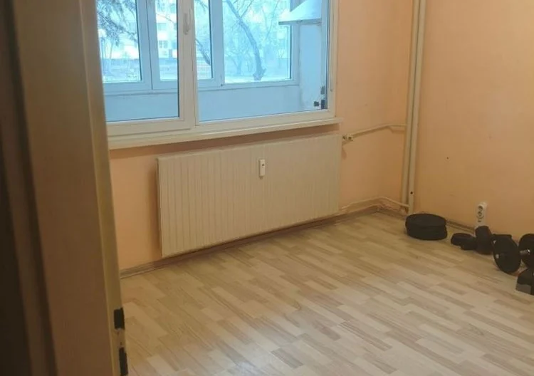 Kétszobás lakás a Druzsba 2 lakótelepen, -  - snimka 30 - Imoti Premier