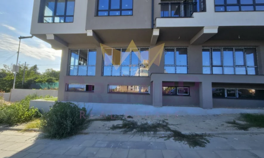 Large studio in Kabakum area -  - snimka 2 - Imoti Premier