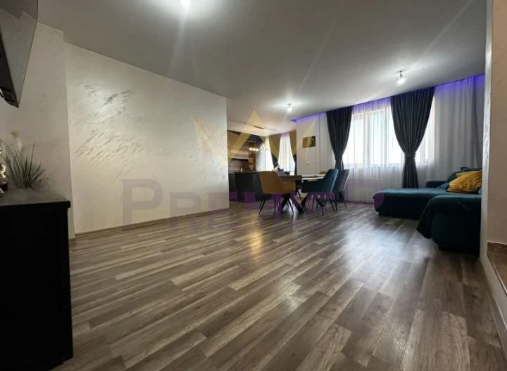 Луксозен 3-стаен апартамент с панорамна тераса - - снимка 3 - Имоти Премиер