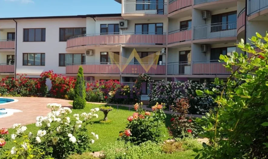 Луксозен 4-стаен мезонет с. Кранево - - снимка 2 - Имоти Премиер