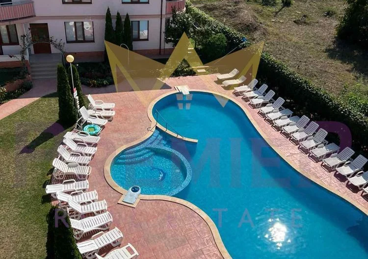 Луксозен 4-стаен мезонет с. Кранево - - снимка 27 - Имоти Премиер